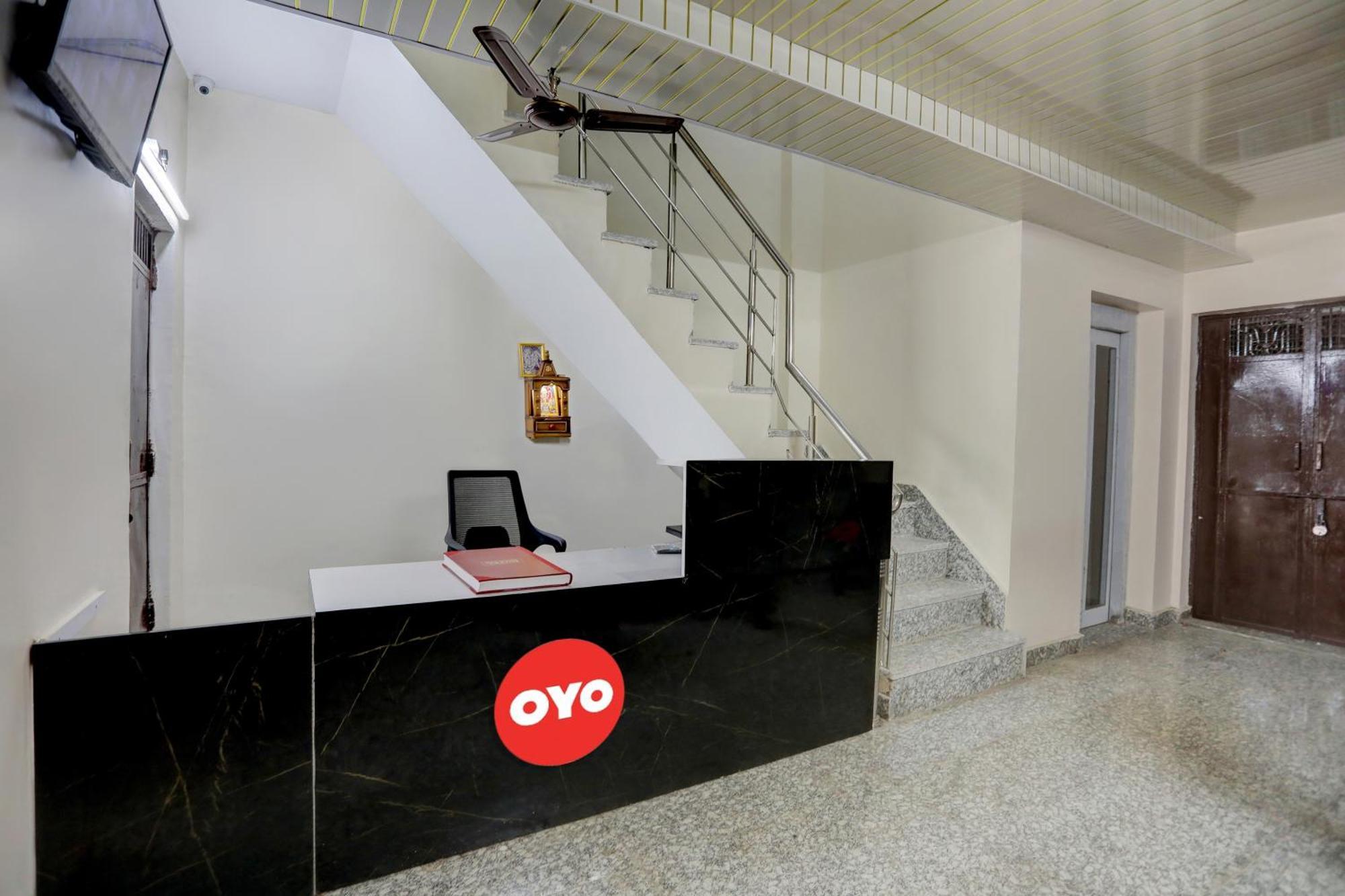 Hotel O Diamond Inn Ню Делхи Екстериор снимка