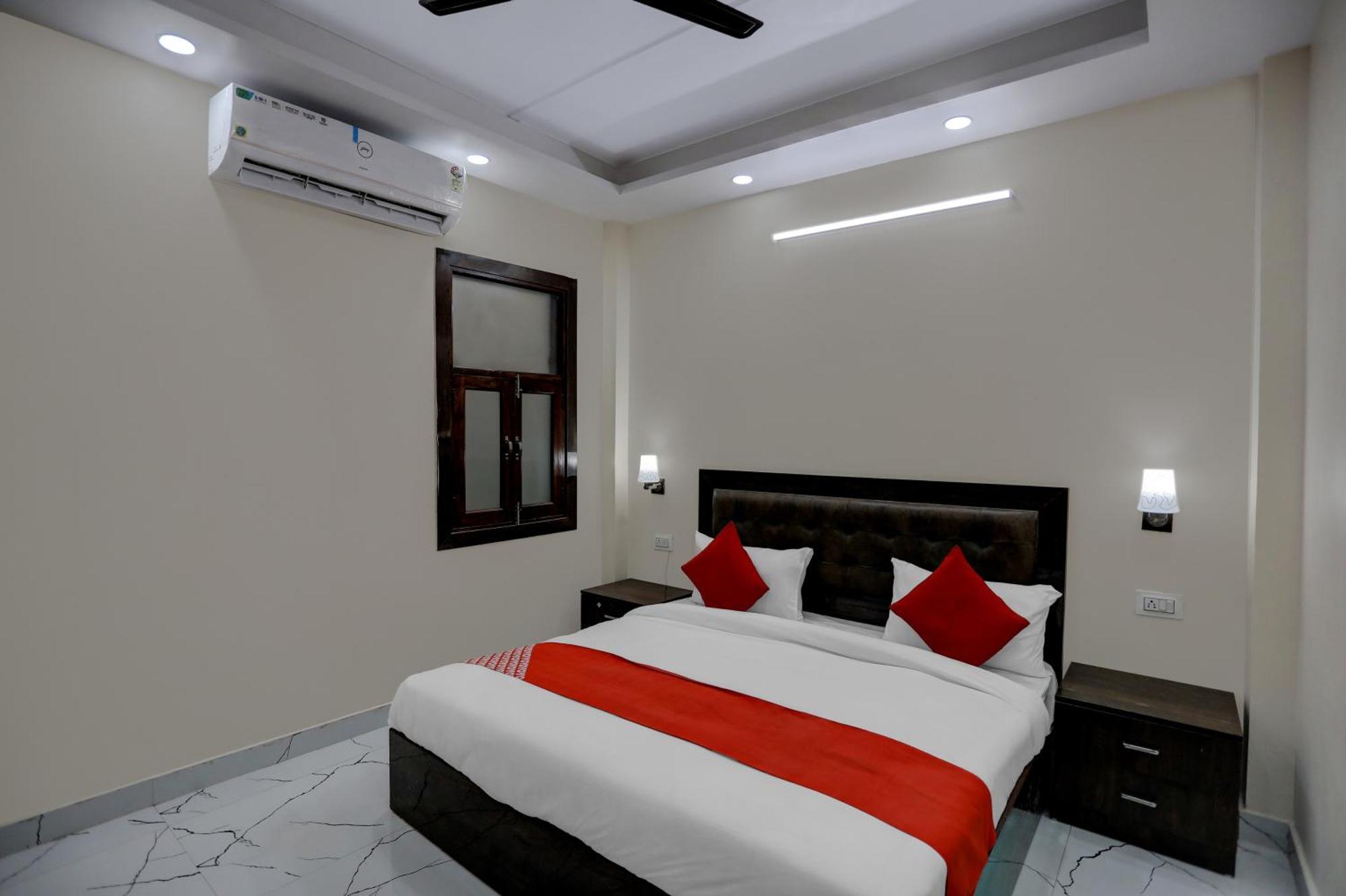Hotel O Diamond Inn Ню Делхи Екстериор снимка